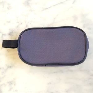 NWOT. TAG Travel toiletry bag.